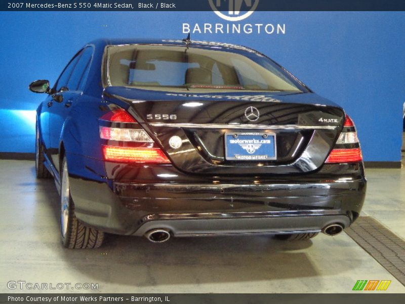 Black / Black 2007 Mercedes-Benz S 550 4Matic Sedan