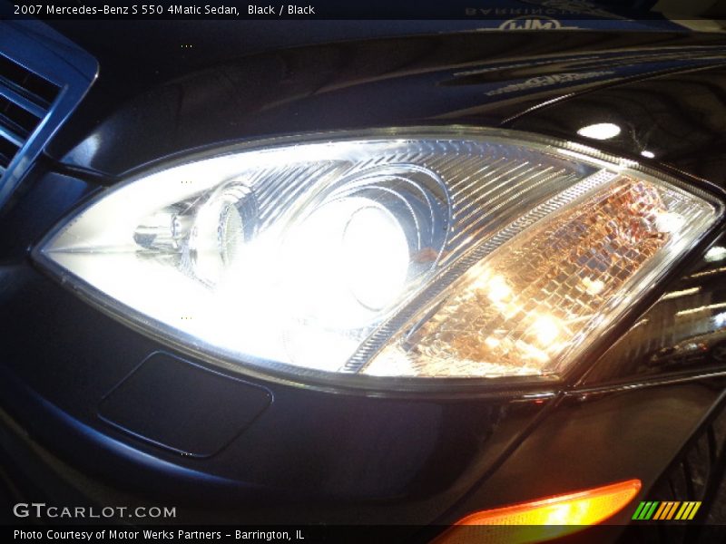 Black / Black 2007 Mercedes-Benz S 550 4Matic Sedan