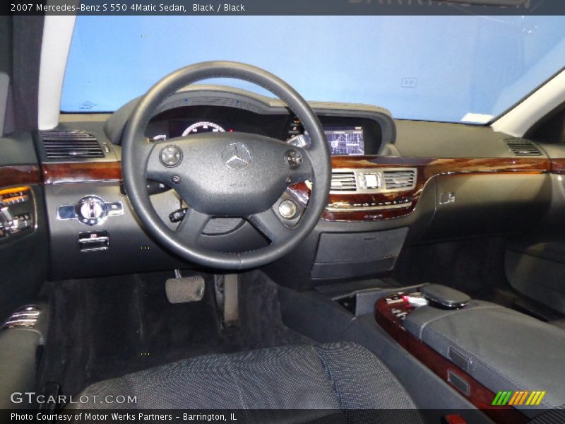 Black / Black 2007 Mercedes-Benz S 550 4Matic Sedan