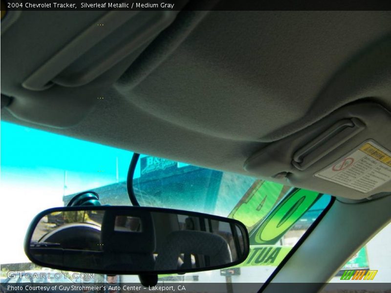 Silverleaf Metallic / Medium Gray 2004 Chevrolet Tracker