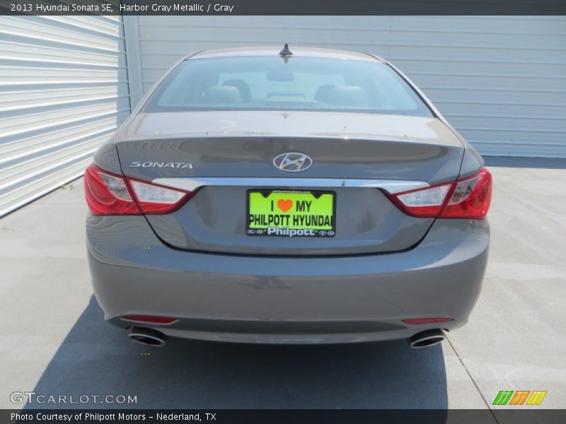 Harbor Gray Metallic / Gray 2013 Hyundai Sonata SE