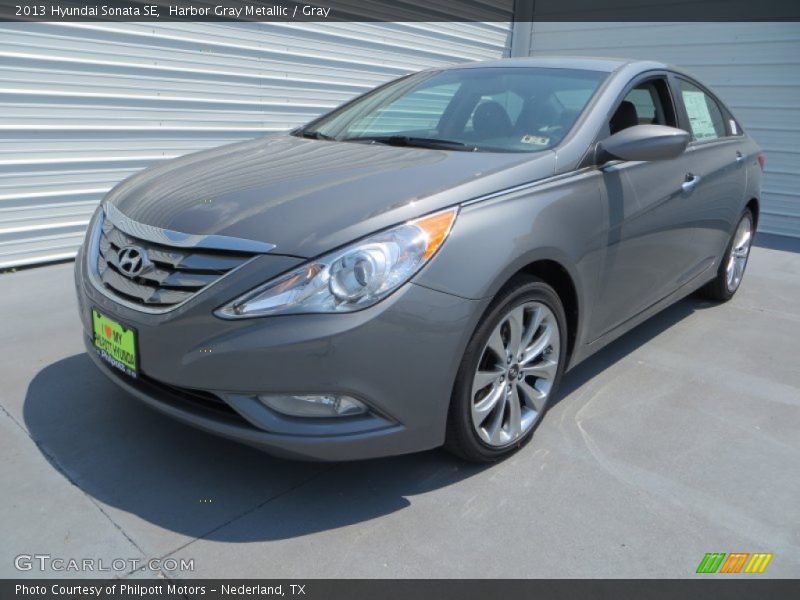Harbor Gray Metallic / Gray 2013 Hyundai Sonata SE