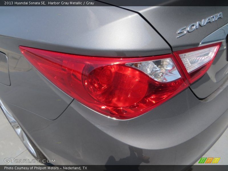 Harbor Gray Metallic / Gray 2013 Hyundai Sonata SE