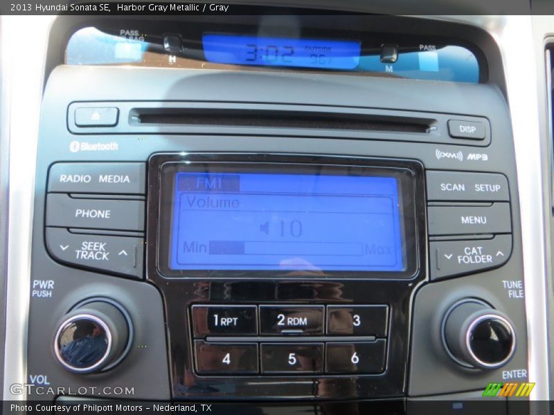 Harbor Gray Metallic / Gray 2013 Hyundai Sonata SE