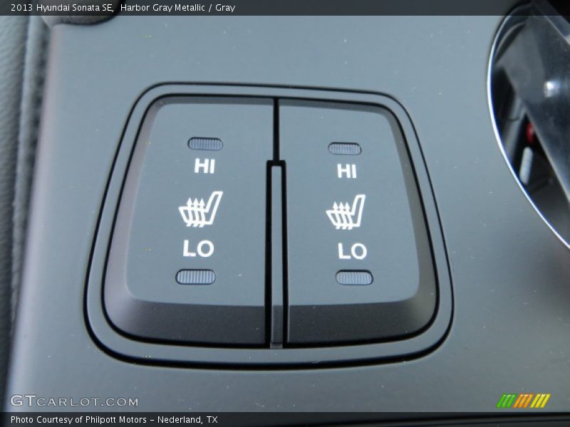 Harbor Gray Metallic / Gray 2013 Hyundai Sonata SE