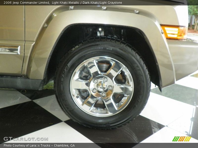 Light Khaki Metallic / Dark Khaki/Light Graystone 2006 Jeep Commander Limited