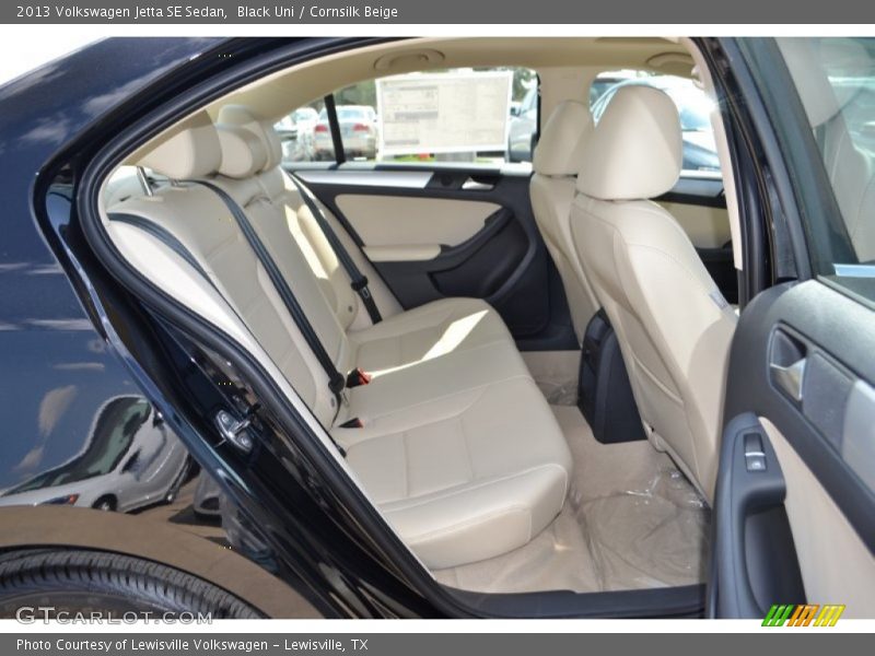 Black Uni / Cornsilk Beige 2013 Volkswagen Jetta SE Sedan