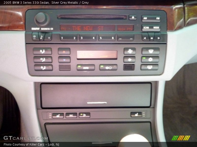 Silver Grey Metallic / Grey 2005 BMW 3 Series 330i Sedan