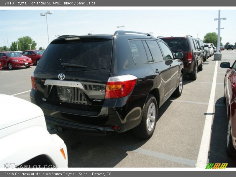 Black / Sand Beige 2010 Toyota Highlander SE 4WD