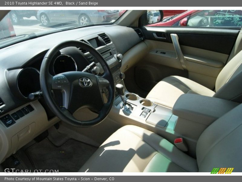 Black / Sand Beige 2010 Toyota Highlander SE 4WD