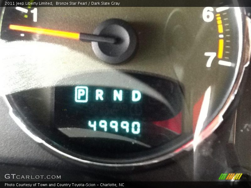 Bronze Star Pearl / Dark Slate Gray 2011 Jeep Liberty Limited