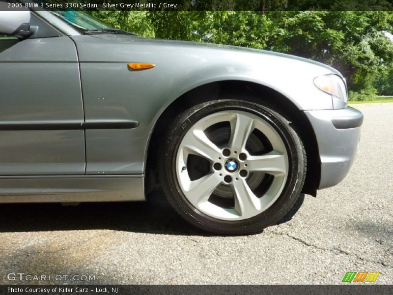 Silver Grey Metallic / Grey 2005 BMW 3 Series 330i Sedan