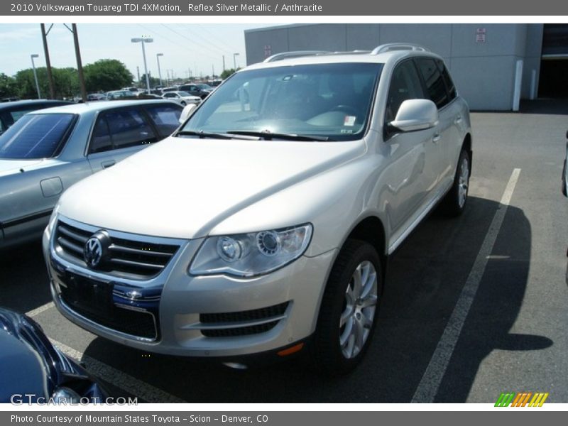 Reflex Silver Metallic / Anthracite 2010 Volkswagen Touareg TDI 4XMotion