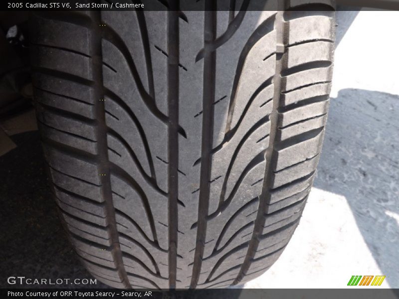 Sand Storm / Cashmere 2005 Cadillac STS V6