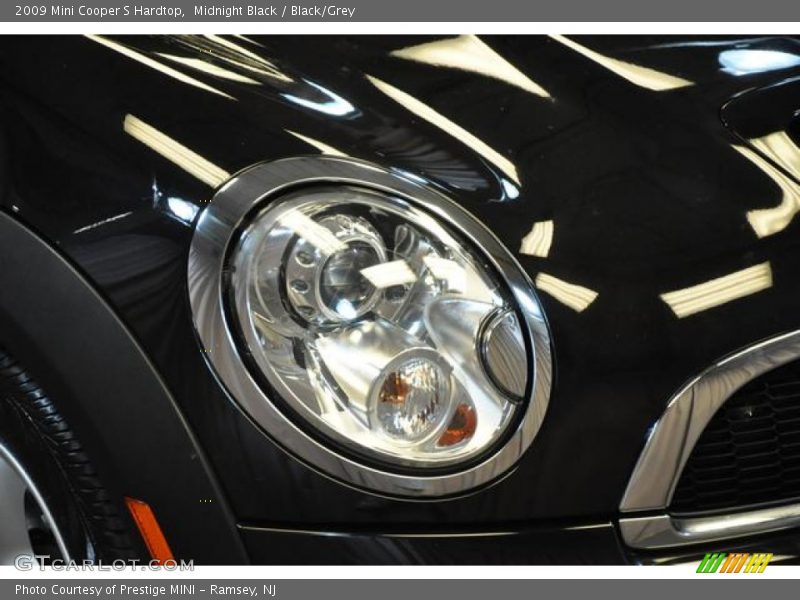 Midnight Black / Black/Grey 2009 Mini Cooper S Hardtop
