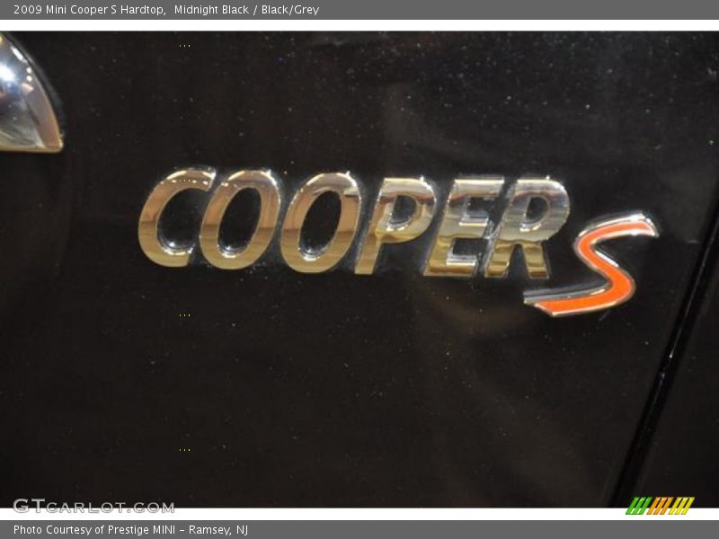 Midnight Black / Black/Grey 2009 Mini Cooper S Hardtop