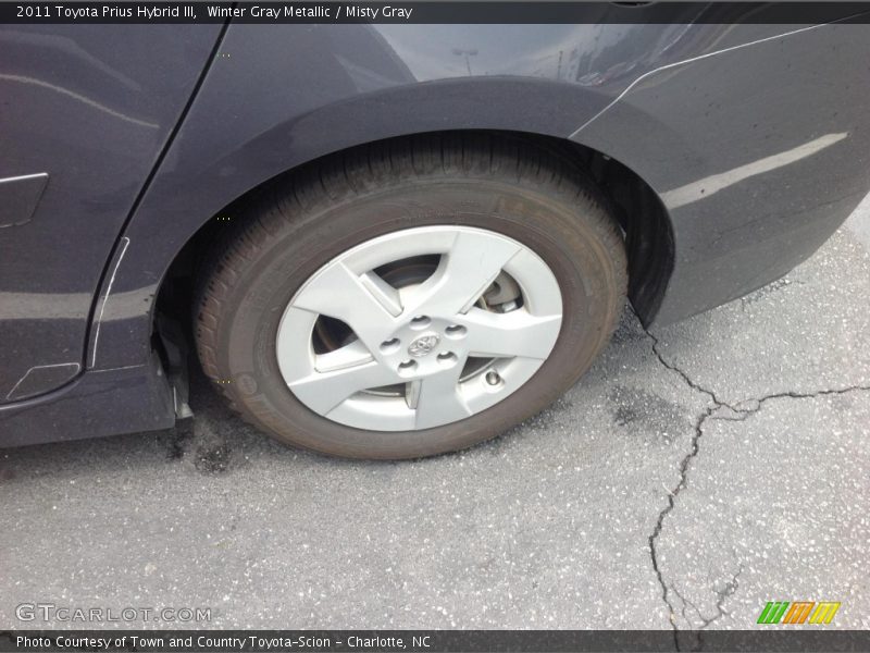 Winter Gray Metallic / Misty Gray 2011 Toyota Prius Hybrid III