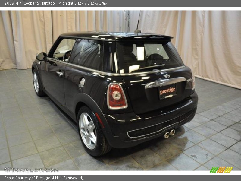 Midnight Black / Black/Grey 2009 Mini Cooper S Hardtop