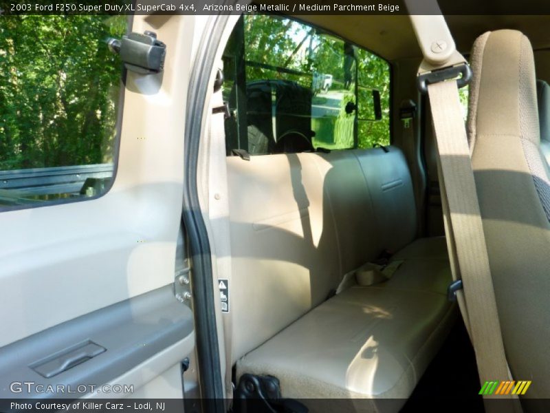 Arizona Beige Metallic / Medium Parchment Beige 2003 Ford F250 Super Duty XL SuperCab 4x4