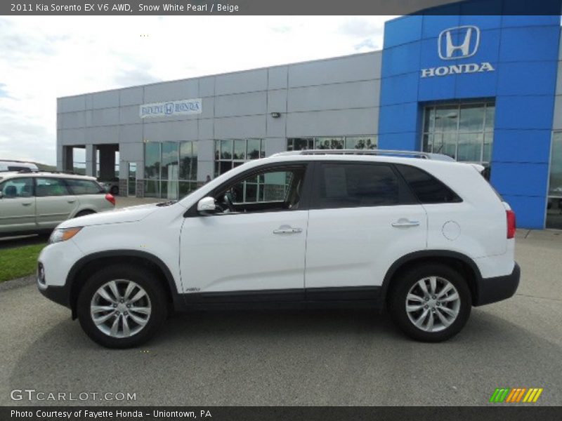 Snow White Pearl / Beige 2011 Kia Sorento EX V6 AWD