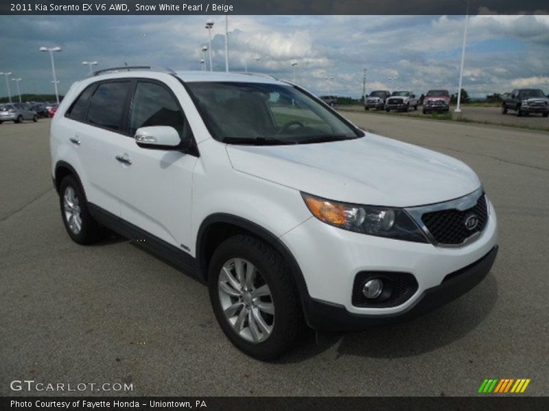 Snow White Pearl / Beige 2011 Kia Sorento EX V6 AWD