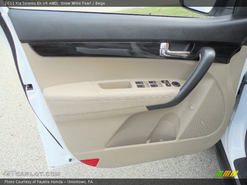 Snow White Pearl / Beige 2011 Kia Sorento EX V6 AWD