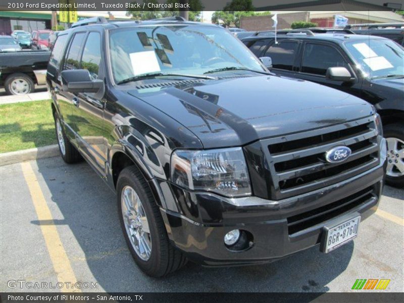 Tuxedo Black / Charcoal Black 2010 Ford Expedition Limited