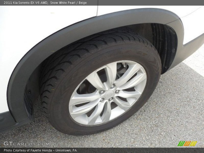 Snow White Pearl / Beige 2011 Kia Sorento EX V6 AWD