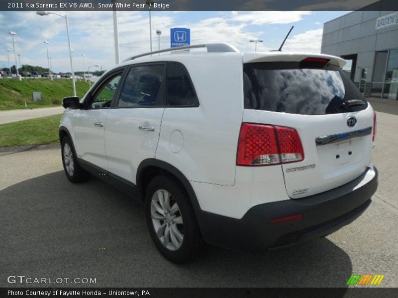 Snow White Pearl / Beige 2011 Kia Sorento EX V6 AWD