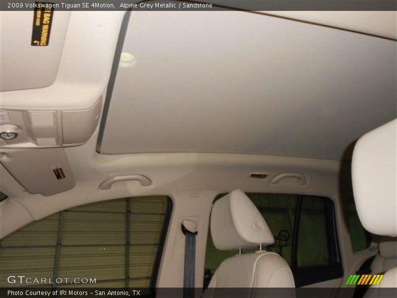 Alpine Grey Metallic / Sandstone 2009 Volkswagen Tiguan SE 4Motion