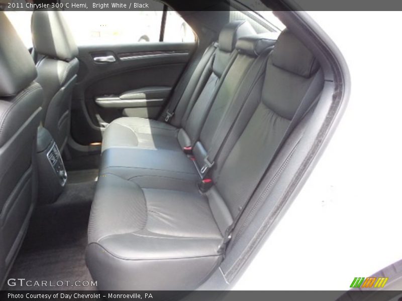 Bright White / Black 2011 Chrysler 300 C Hemi