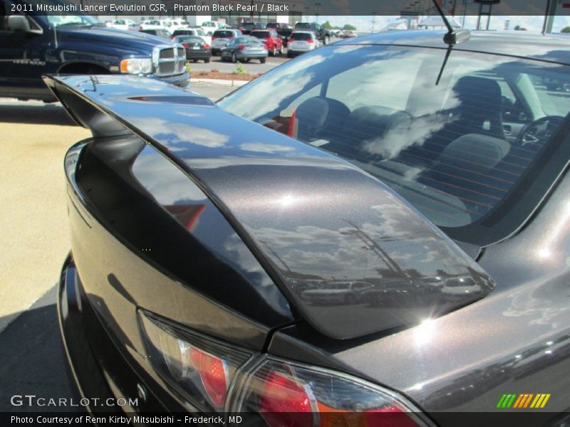 Phantom Black Pearl / Black 2011 Mitsubishi Lancer Evolution GSR
