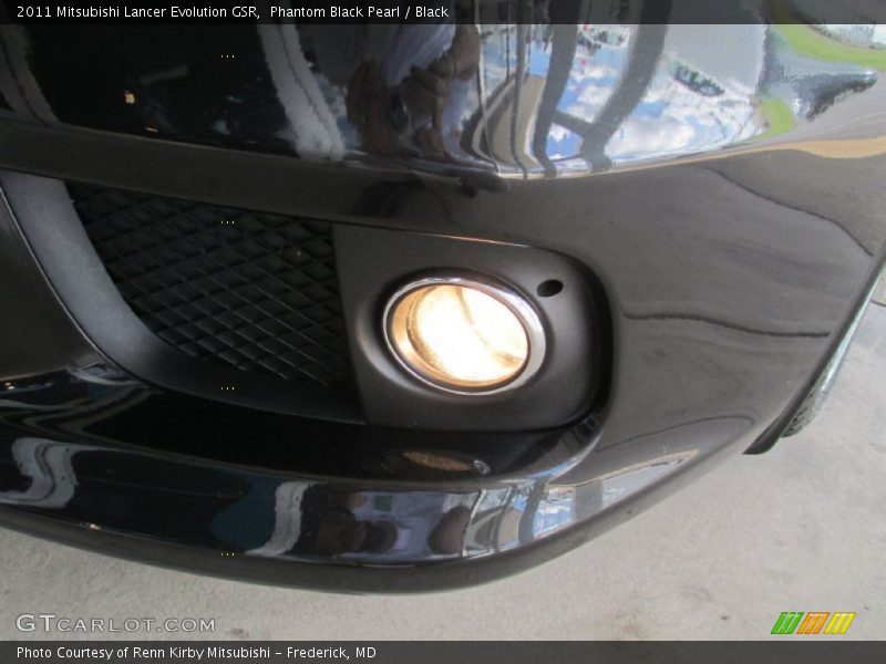Phantom Black Pearl / Black 2011 Mitsubishi Lancer Evolution GSR