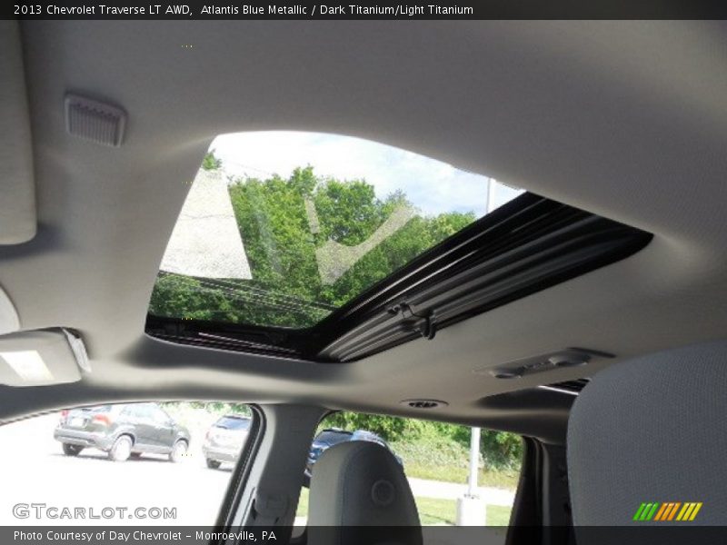 Atlantis Blue Metallic / Dark Titanium/Light Titanium 2013 Chevrolet Traverse LT AWD
