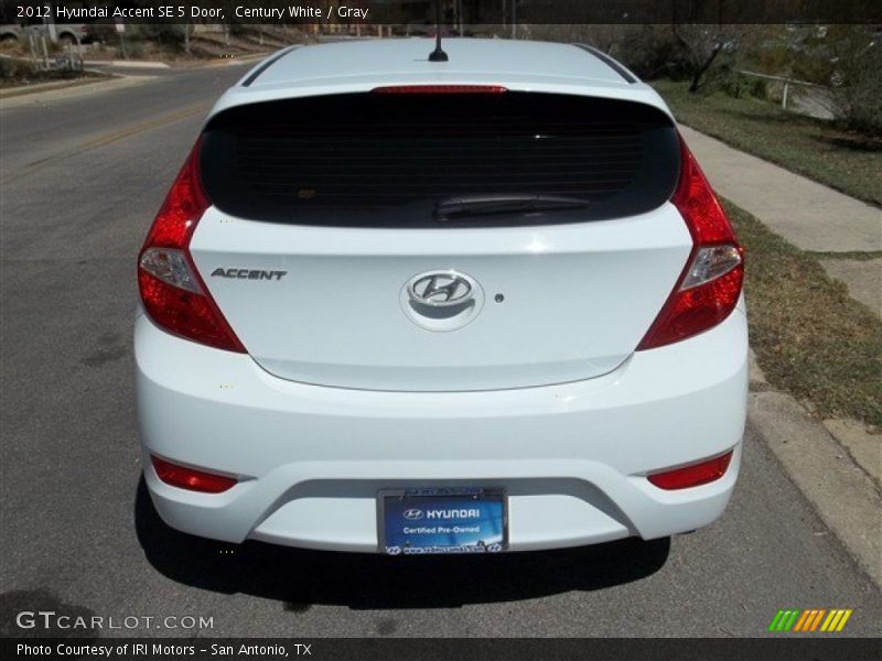 Century White / Gray 2012 Hyundai Accent SE 5 Door
