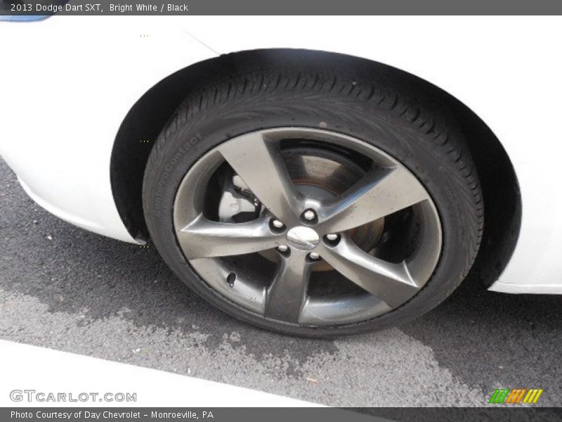 Bright White / Black 2013 Dodge Dart SXT