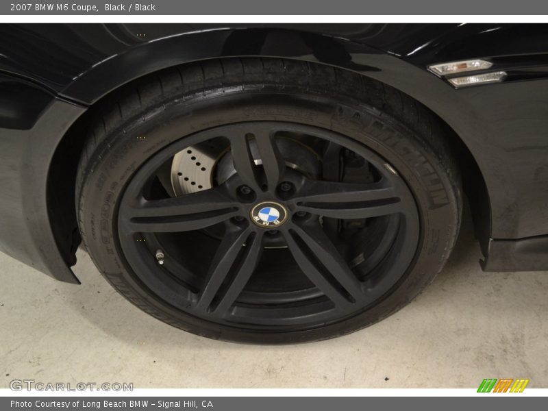 Black / Black 2007 BMW M6 Coupe