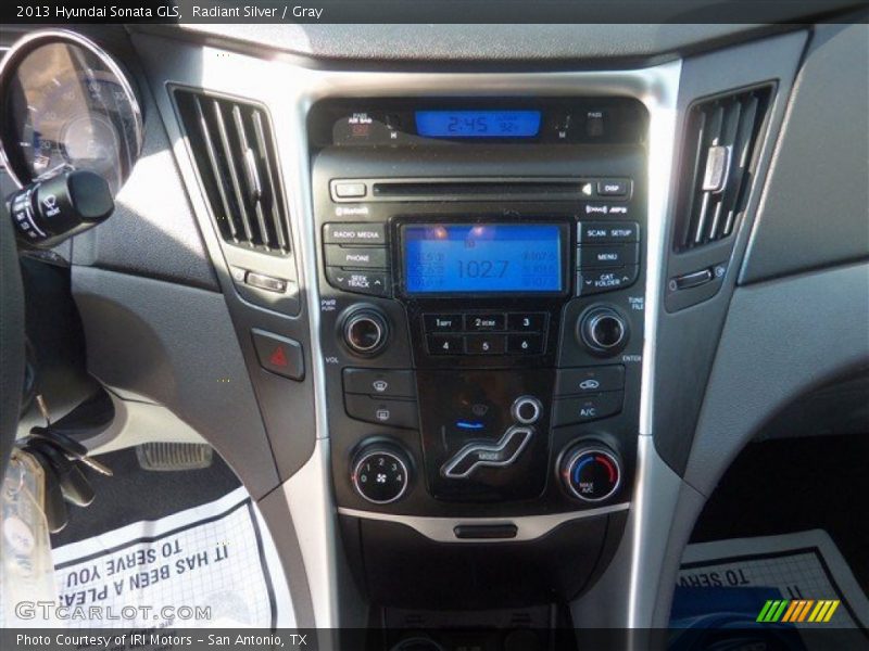 Radiant Silver / Gray 2013 Hyundai Sonata GLS