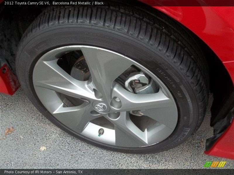 Barcelona Red Metallic / Black 2012 Toyota Camry SE V6