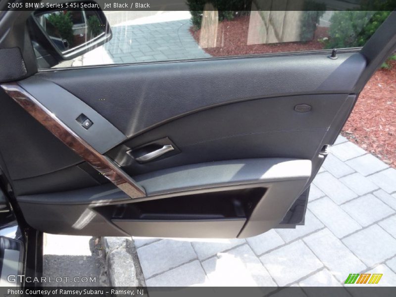 Jet Black / Black 2005 BMW 5 Series 545i Sedan