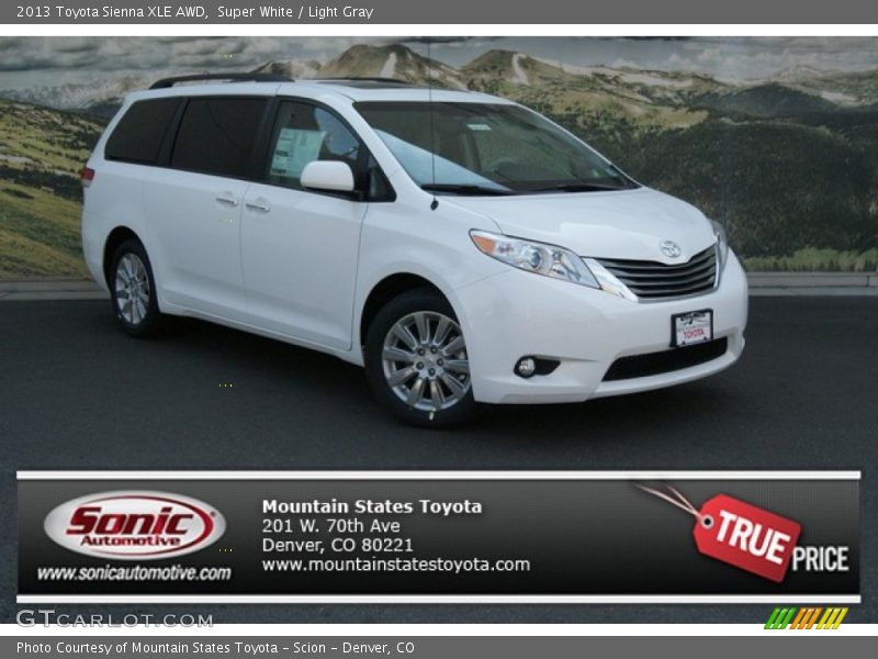 Super White / Light Gray 2013 Toyota Sienna XLE AWD