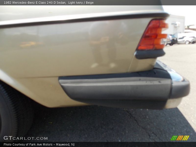 Light Ivory / Beige 1982 Mercedes-Benz E Class 240 D Sedan