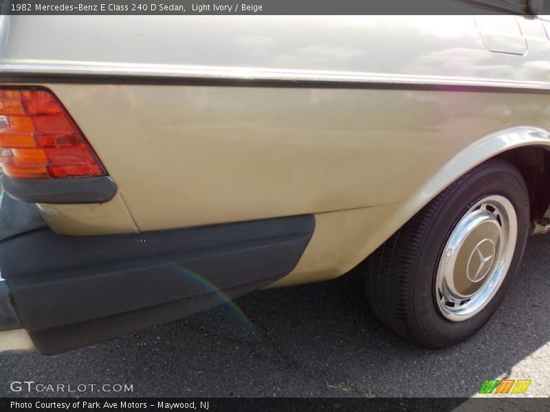 Light Ivory / Beige 1982 Mercedes-Benz E Class 240 D Sedan