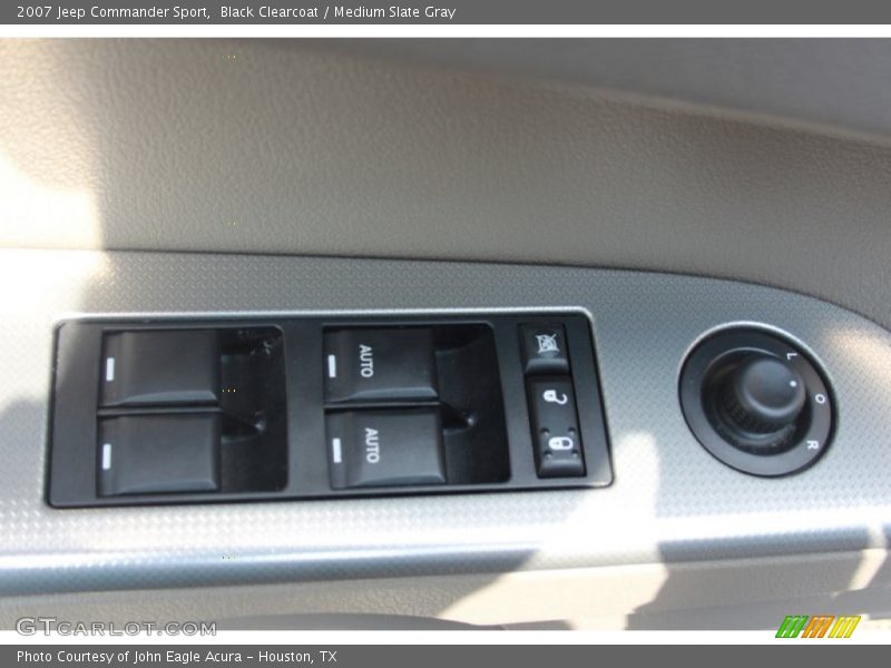 Black Clearcoat / Medium Slate Gray 2007 Jeep Commander Sport