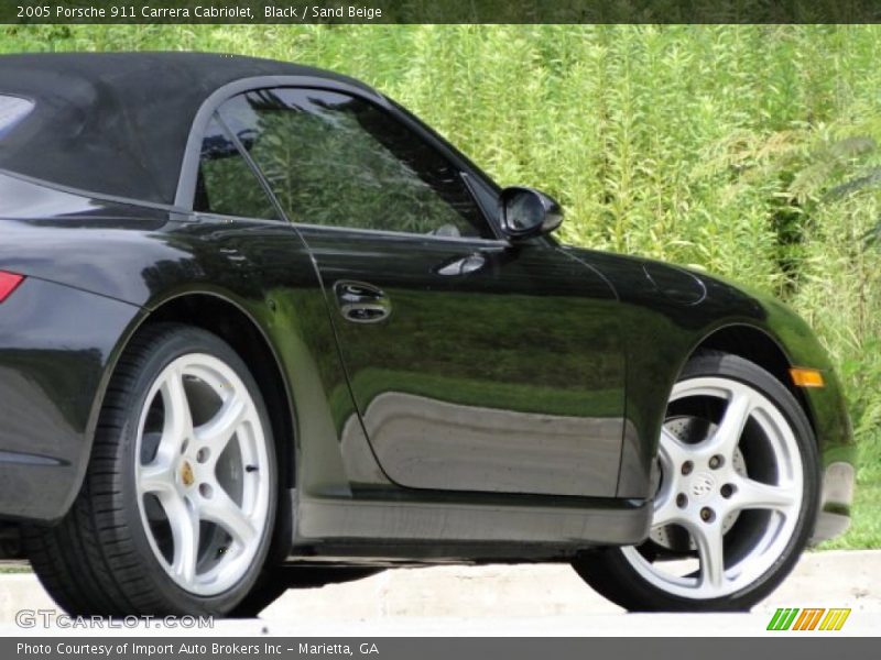 Black / Sand Beige 2005 Porsche 911 Carrera Cabriolet