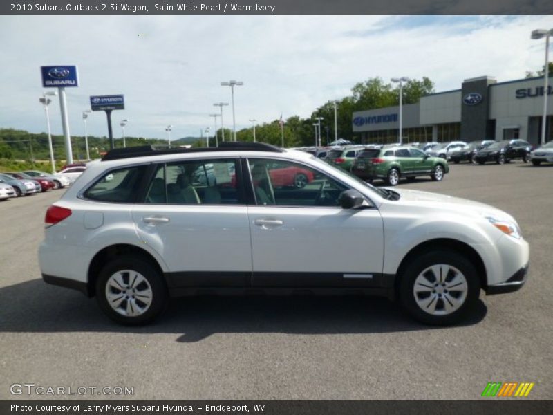 Satin White Pearl / Warm Ivory 2010 Subaru Outback 2.5i Wagon