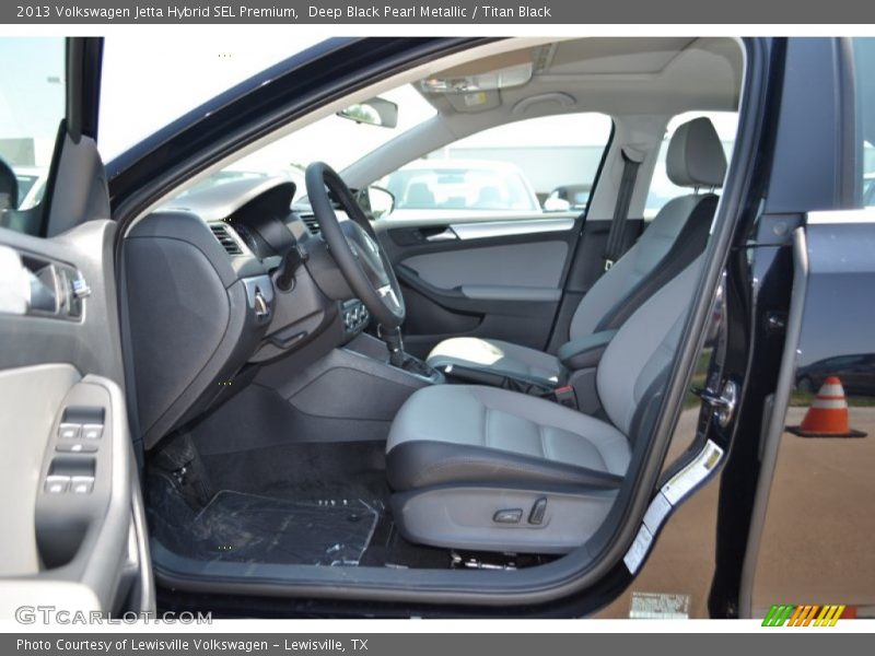 Deep Black Pearl Metallic / Titan Black 2013 Volkswagen Jetta Hybrid SEL Premium