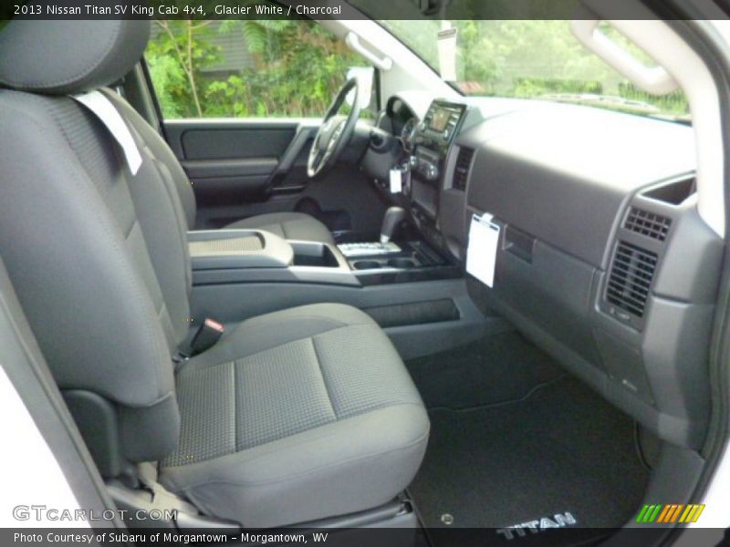 Glacier White / Charcoal 2013 Nissan Titan SV King Cab 4x4