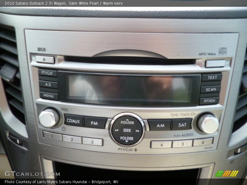 Satin White Pearl / Warm Ivory 2010 Subaru Outback 2.5i Wagon
