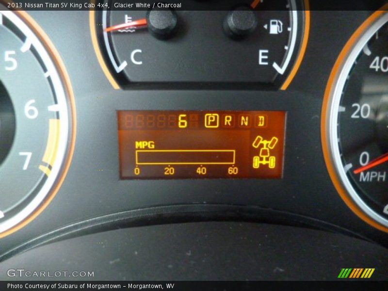 Glacier White / Charcoal 2013 Nissan Titan SV King Cab 4x4